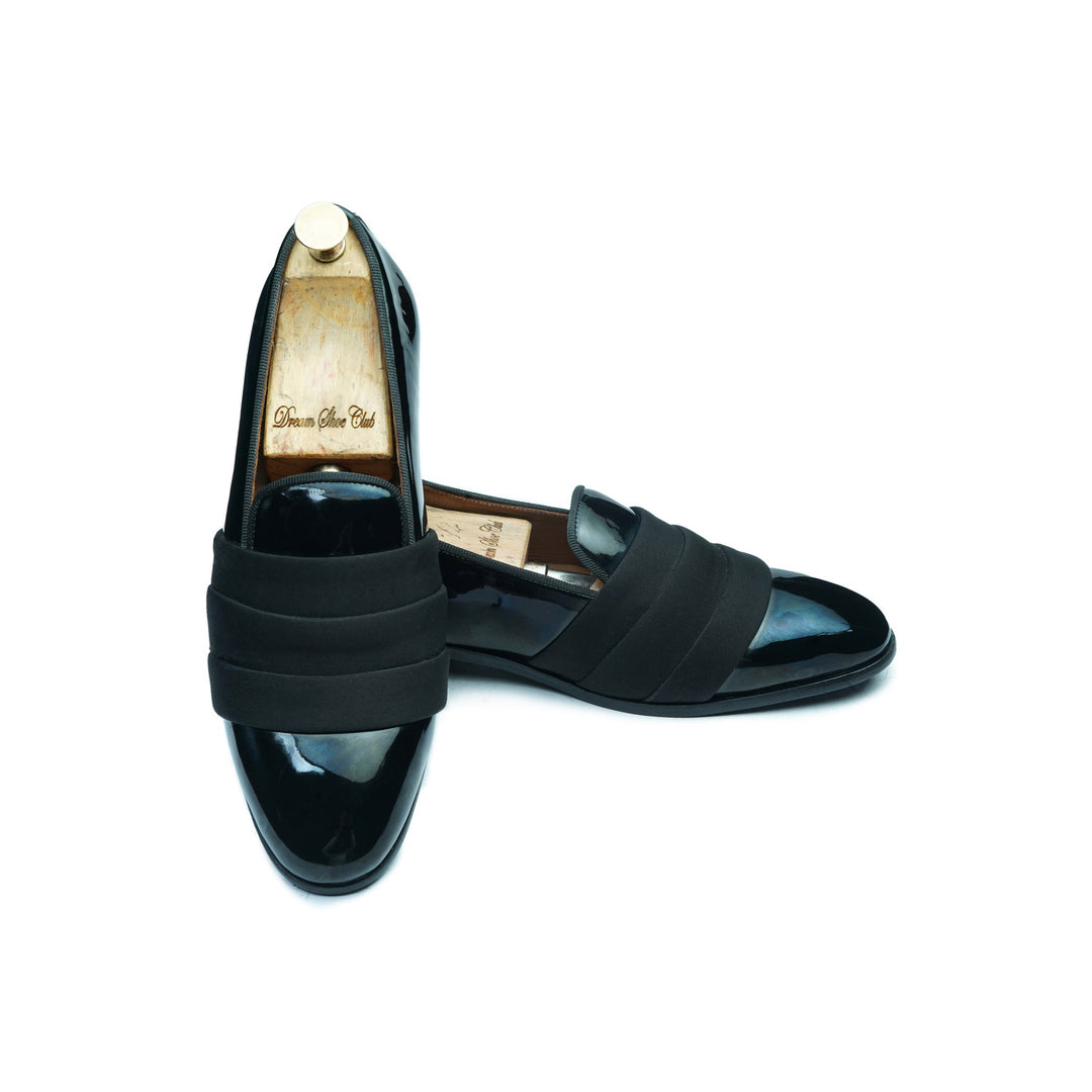 PATENT SATIN STRIP - BLACK