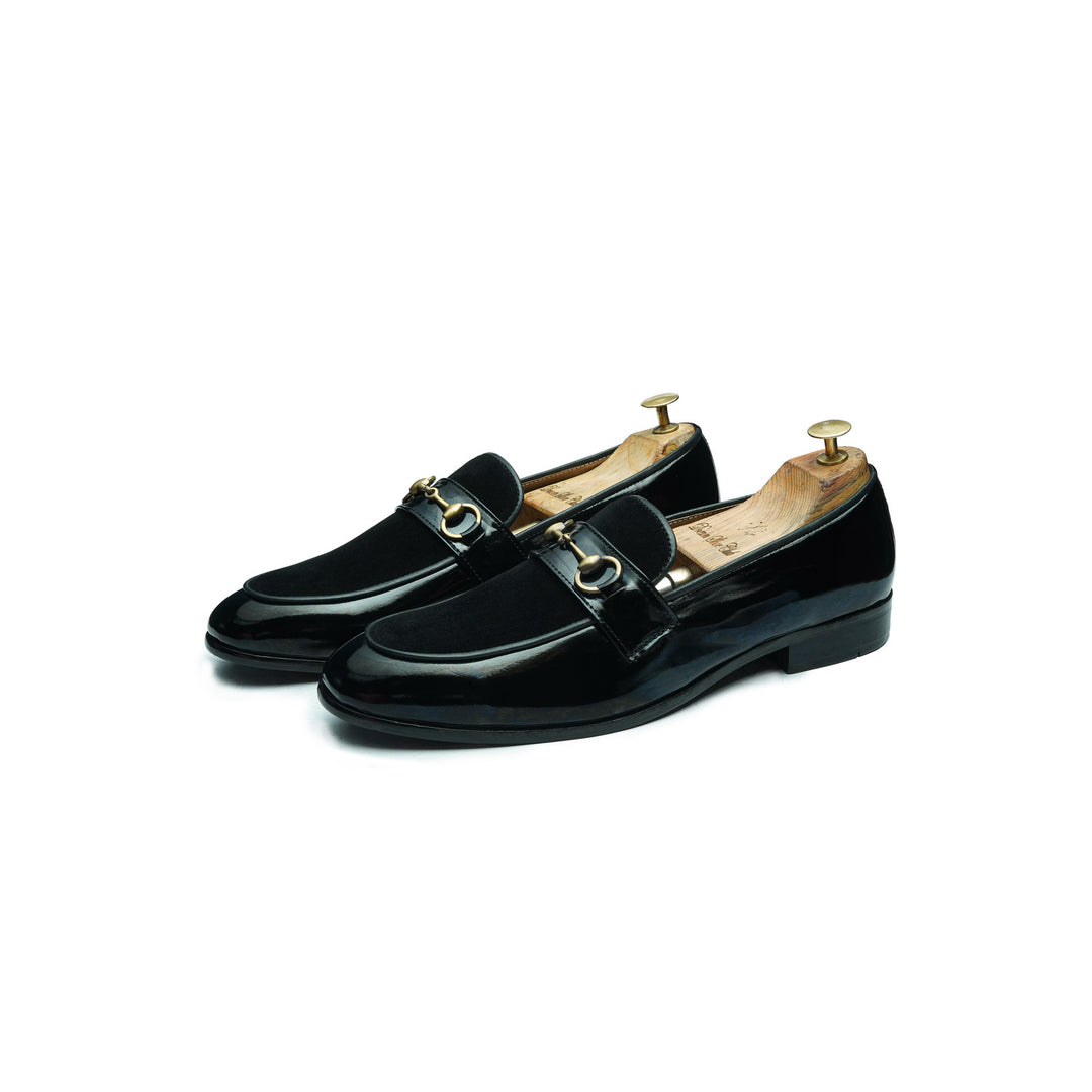 PATENT VELVET HORSEBIT - BLACK